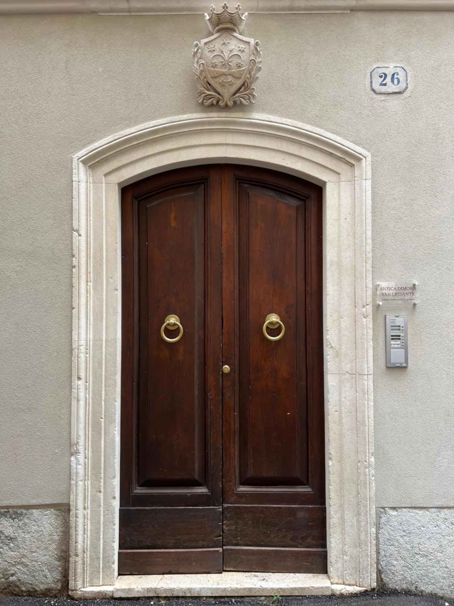 Dimora Largo Silvestro Dell'Aquila- Centro Storico Vila Exterior foto